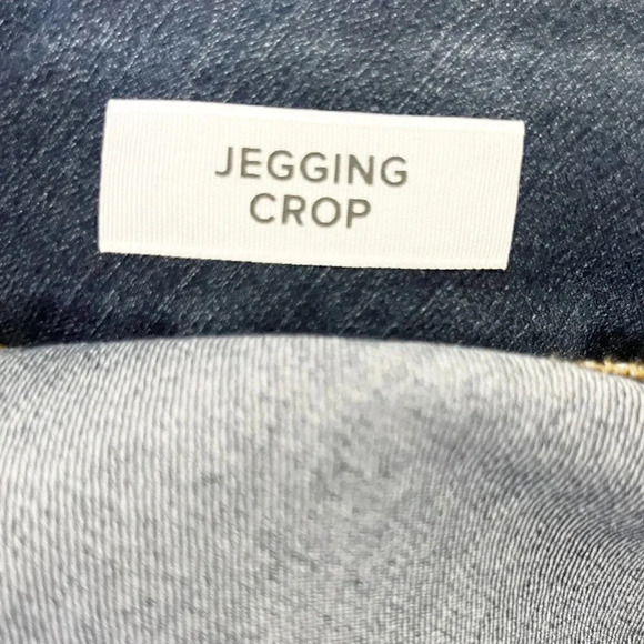 Torrid Distressed Wash High Waist Cropped Jegging Jeans Women's Plus Size 26 - Picture 6 of 8